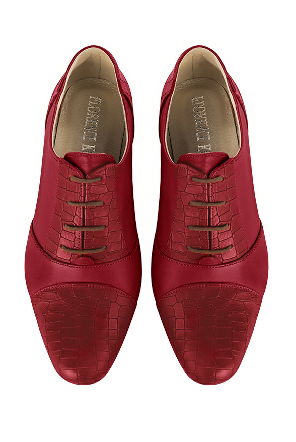 Cardinal red women's essential lace-up shoes. Round toe. Low block heels. Top view - Florence KOOIJMAN